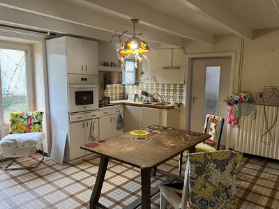 Maison - 99 m² - 3 pièces