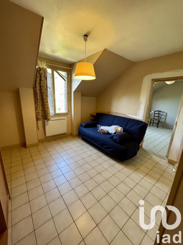 Maison - 245 m² - 12 pièces