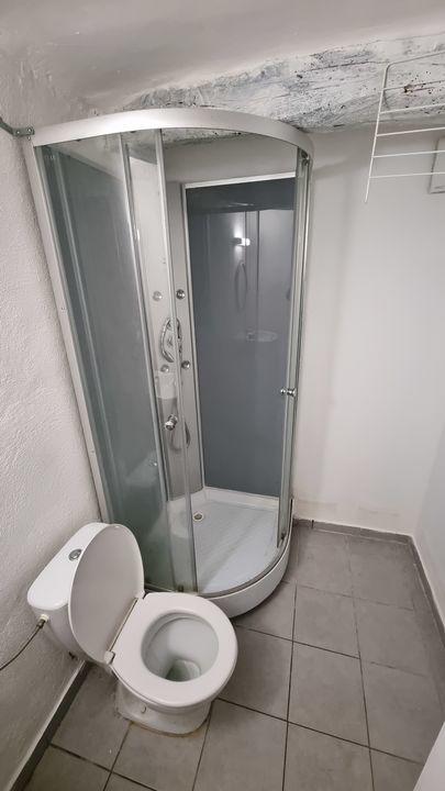 Studio - 25 m² - 1 pièce