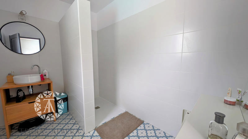 Villa - 190 m² - 6 pièces