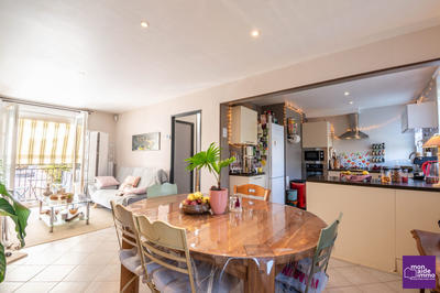 Maison - 76 m² - 4 pièces