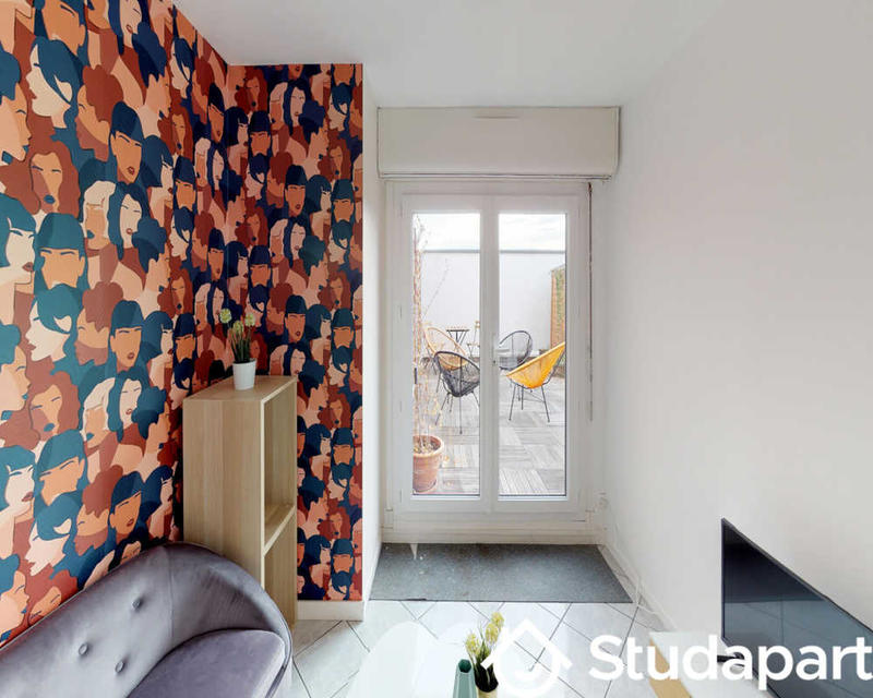 Chambre - 120 m² - 1 pièce