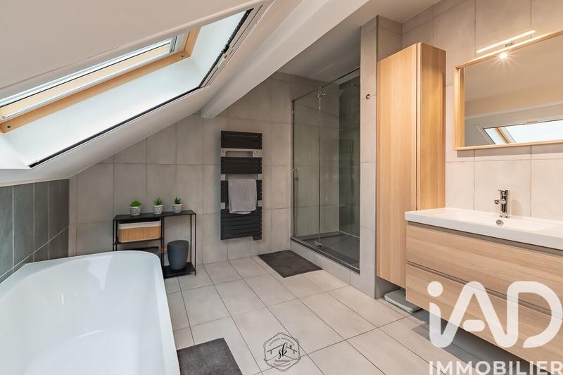 Appartement - 142 m² - 6 pièces