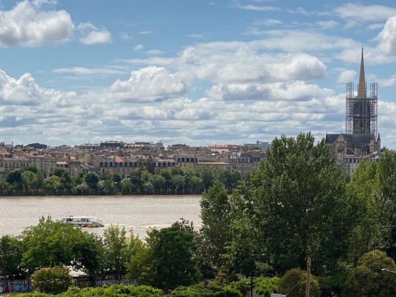 Appartement - 92 m² - 4 pièces