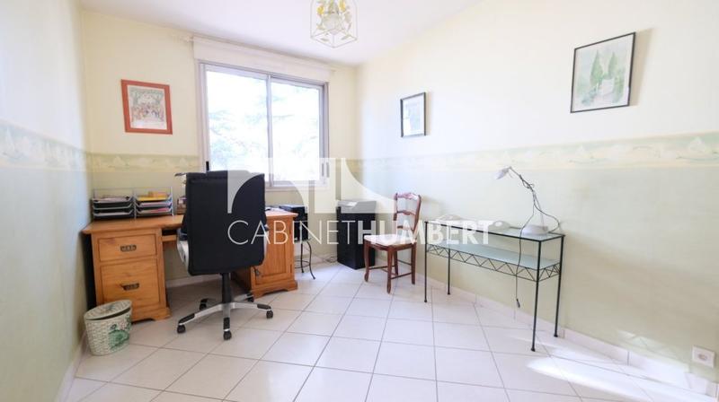 Appartement - 118 m² - 5 pièces