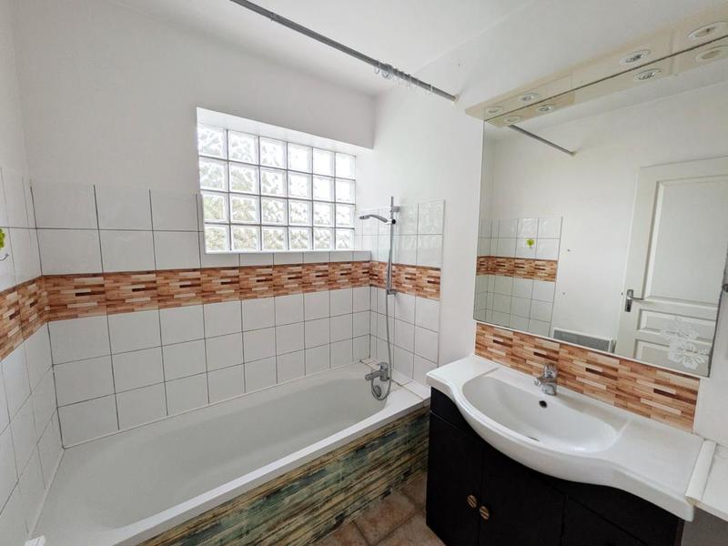 Maison - 75 m² - 4 pièces