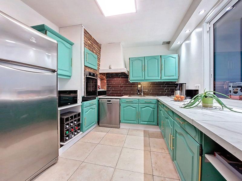 Maison - 170 m² - 6 pièces