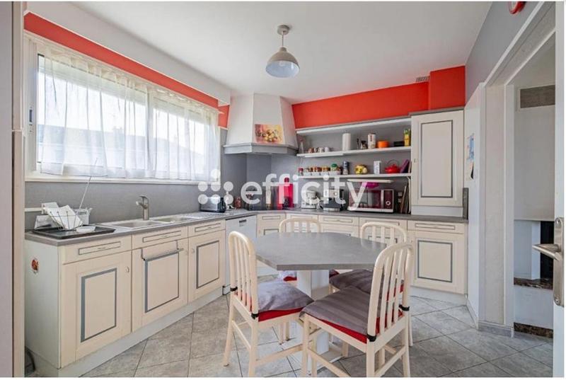 Maison - 124 m² - 5 pièces