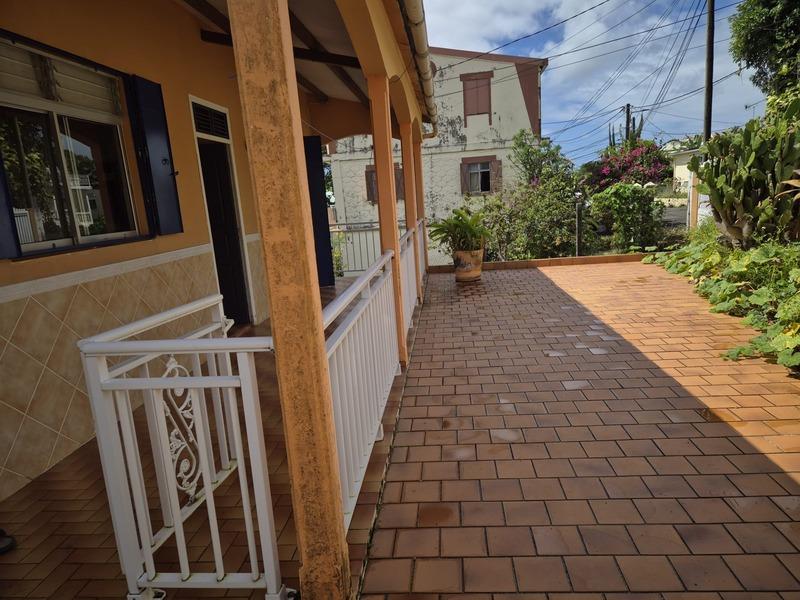 Maison - 72 m² - 3 pièces