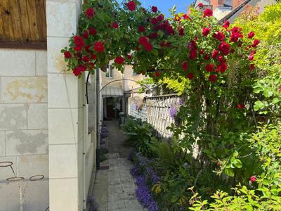 Maison - 140 m² - 8 pièces