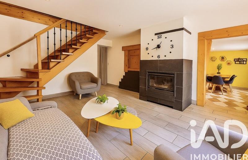 Maison - 333 m² - 10 pièces