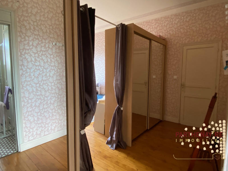 Maison - 167 m² - 7 pièces