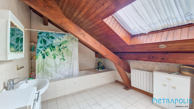 Maison - 162 m² - 7 pièces