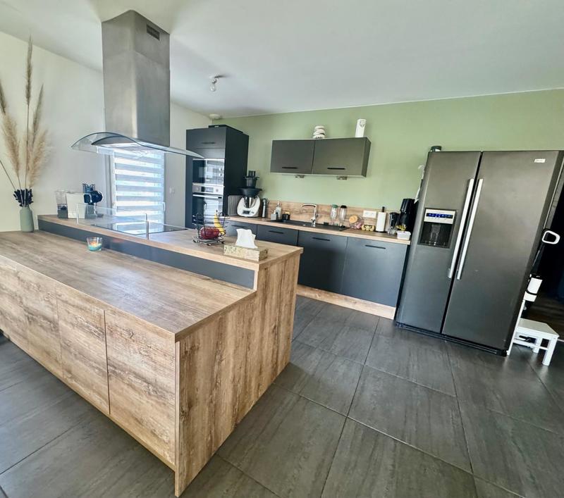 Maison - 118 m² - 6 pièces