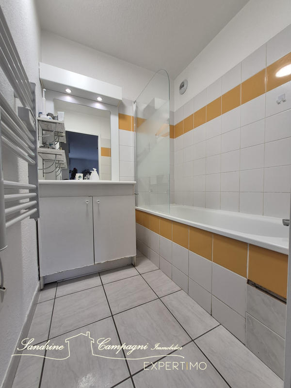 Appartement - 52 m² - 2 pièces