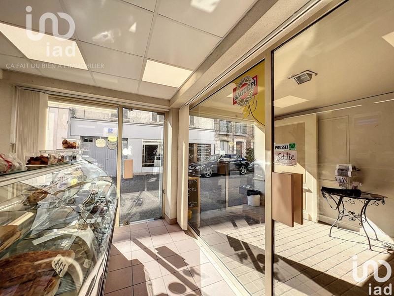 Local commercial - 240 m²