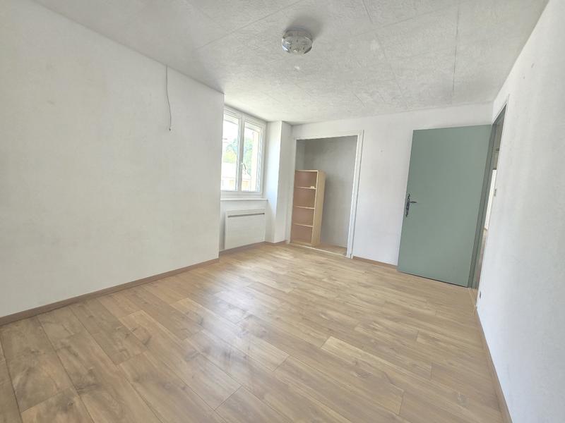 Maison - 296 m² - 6 pièces