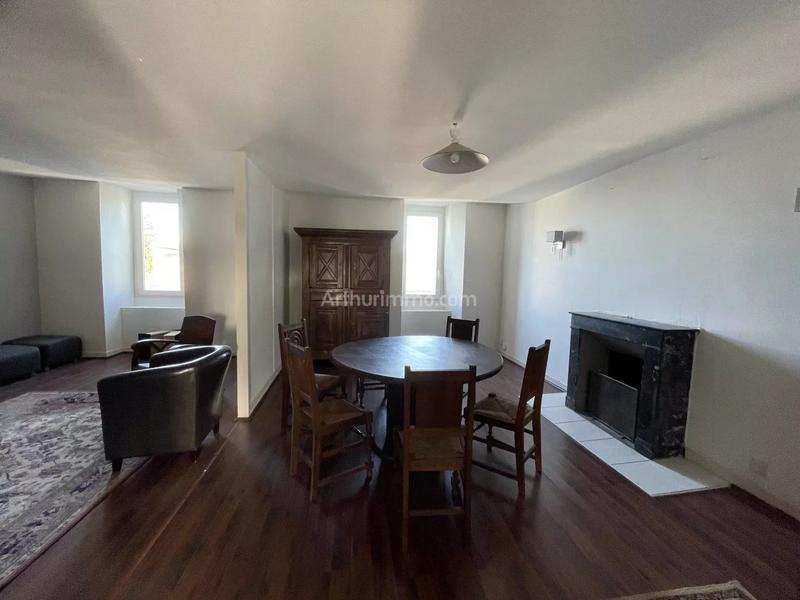 Appartement - 111 m² - 5 pièces