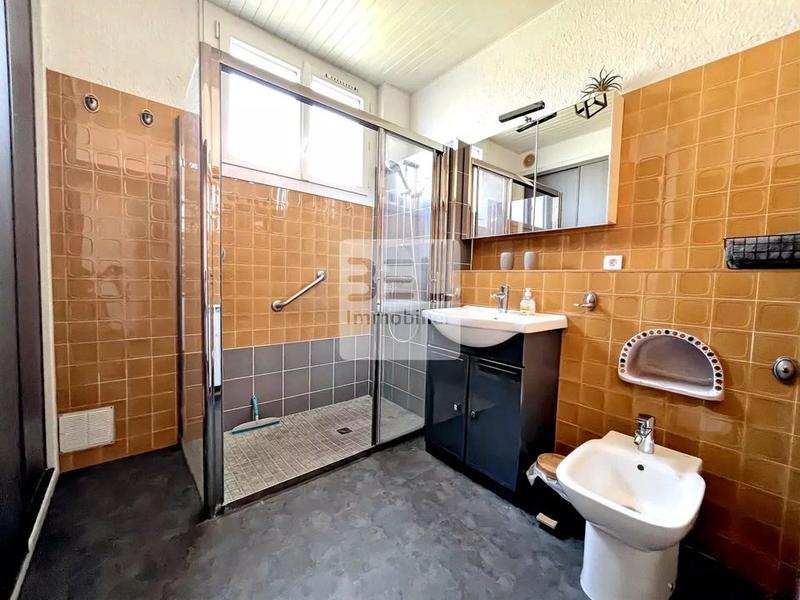 Maison - 164 m² - 8 pièces