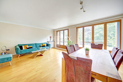 Appartement - 85 m² - 4 pièces