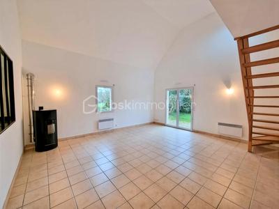 Maison - 89 m² - 3 pièces