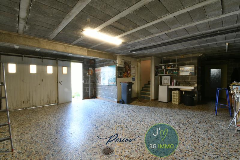 Pavillon - 195 m² - 9 pièces