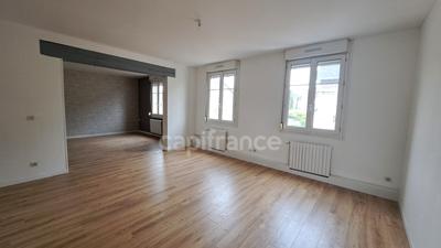 Appartement - 117 m² - 6 pièces