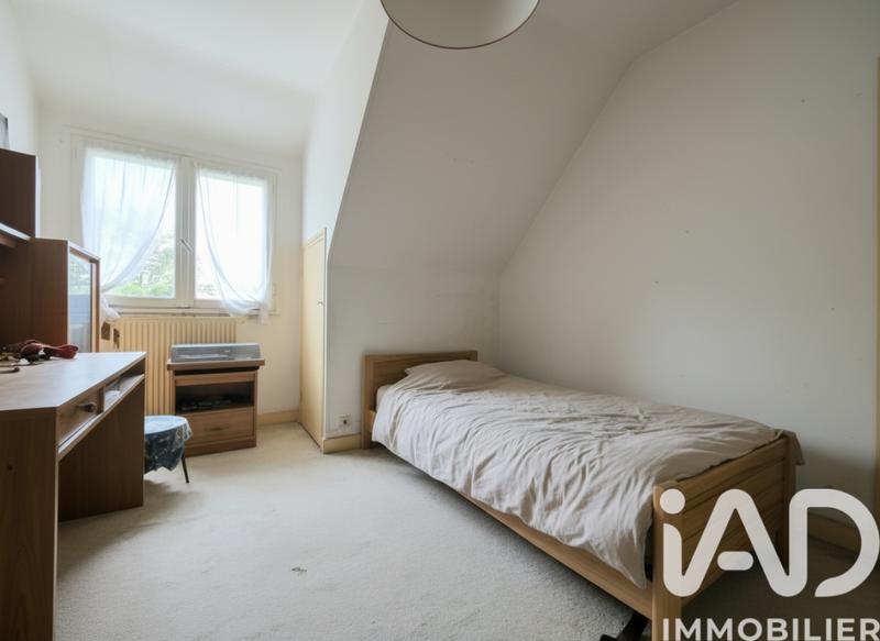 Maison - 91 m² - 5 pièces