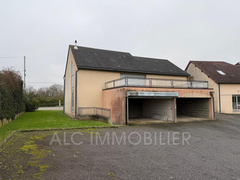 Appartement - 210 m² - 4 pièces