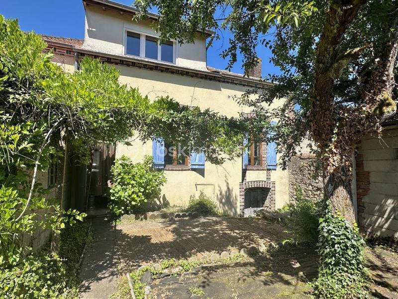 Maison de village - 90 m² - 4 pièces