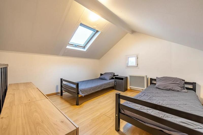 Appartement - 95 m² - 7 pièces