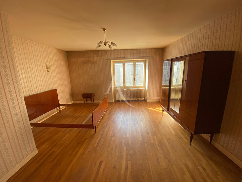 Maison - 155 m² - 6 pièces