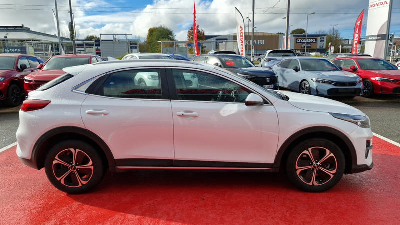 Kia Xceed 1.6 Gdi Isg Phev Active Bus Dct6