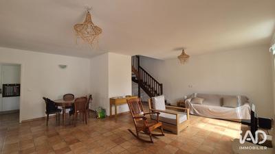 Maison - 111 m² - 4 pièces