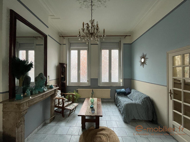 Maison ancienne - 180 m² - 10 pièces