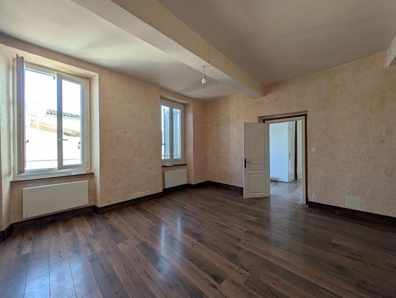 Appartement - 72 m² - 3 pièces