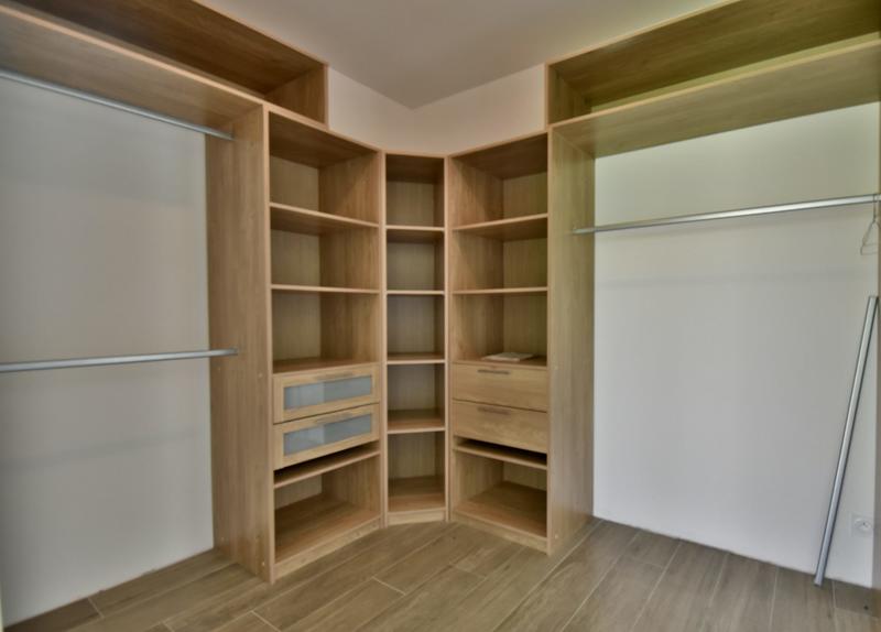 Maison contemporaine - 285 m² - 7 pièces