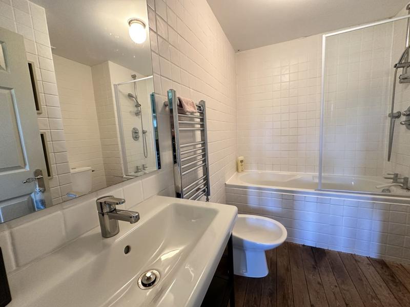 Maison - 168 m² - 6 pièces