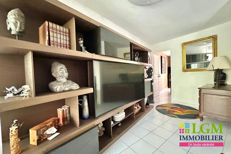 Appartement - 96 m² - 4 pièces