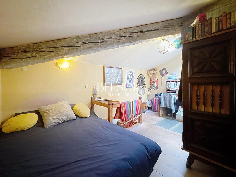 Maison ancienne - 300 m² - 12 pièces