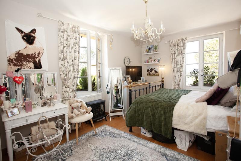 Maison traditionnelle - 154 m² - 5 pièces