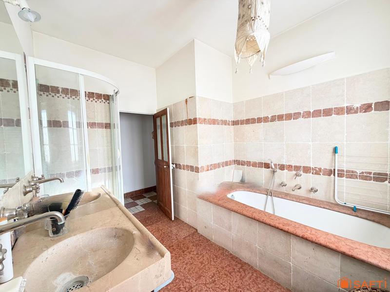 Maison de ville - 119 m² - 5 pièces