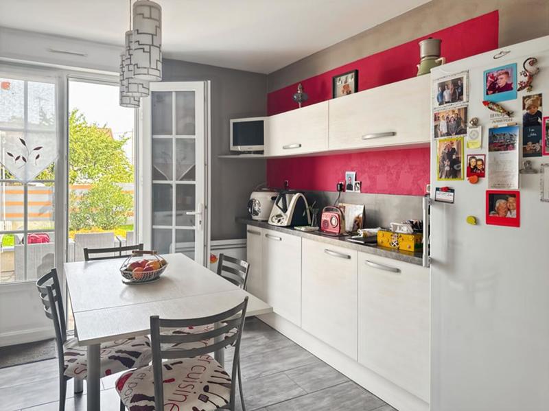 Maison - 92 m² - 5 pièces