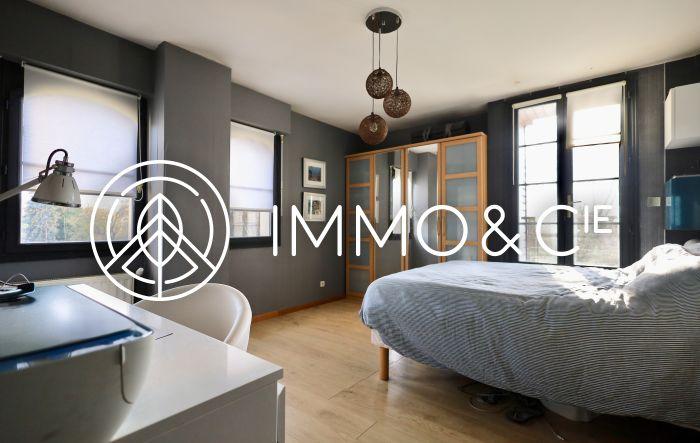 Maison - 192 m² - 6 pièces