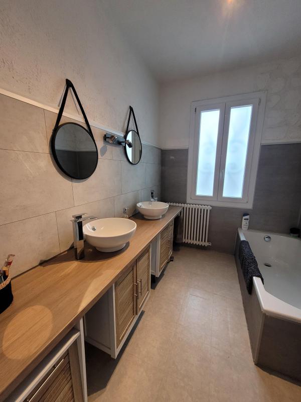 Maison - 184 m² - 6 pièces