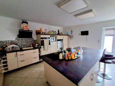 Maison - 162 m² - 6 pièces