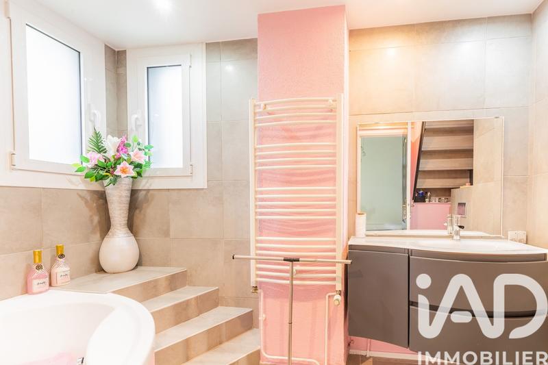 Maison - 127 m² - 6 pièces