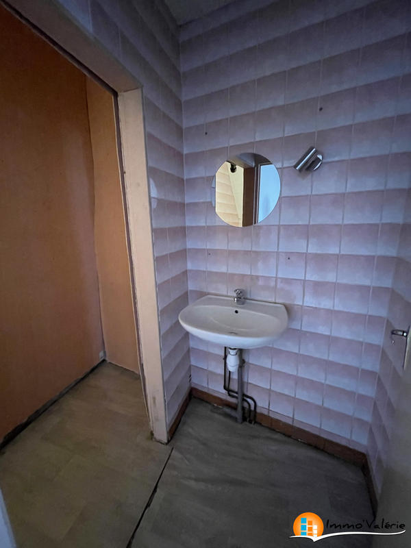 Maison - 96 m² - 5 pièces