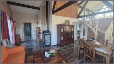 Maison - 95 m² - 5 pièces