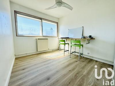 Appartement - 77 m² - 3 pièces